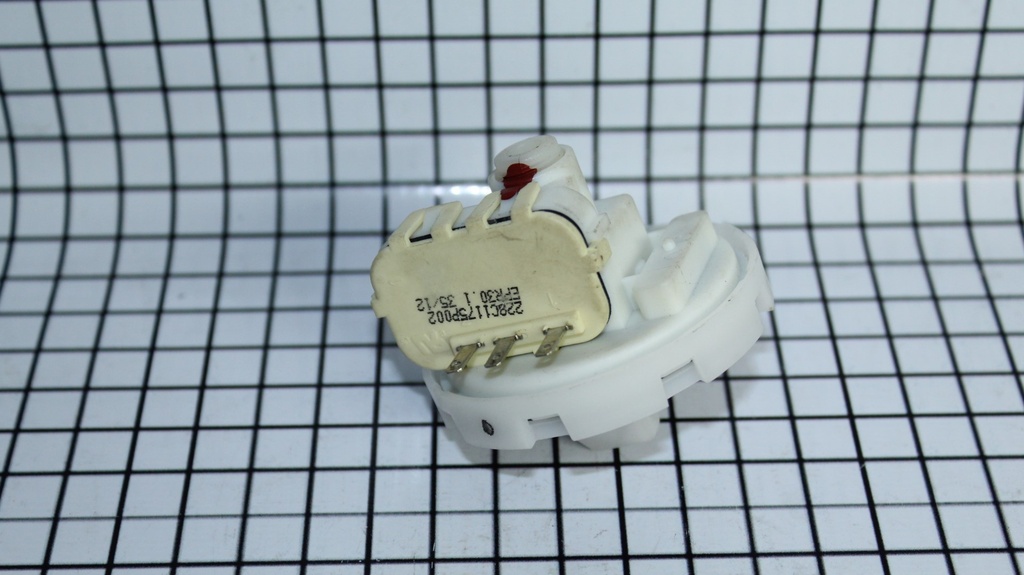 Presostato electrónico Lavadora Mabe 323B2040P001 CKD22800 CKD2280