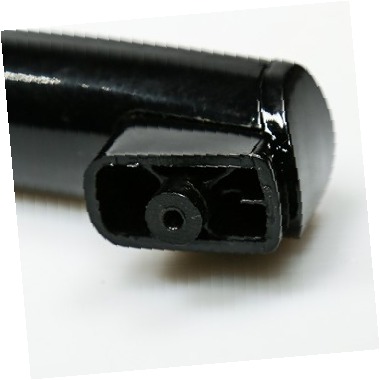 Manija de puerta - Negra WB15X24435 CKD1553855 CKD1553855