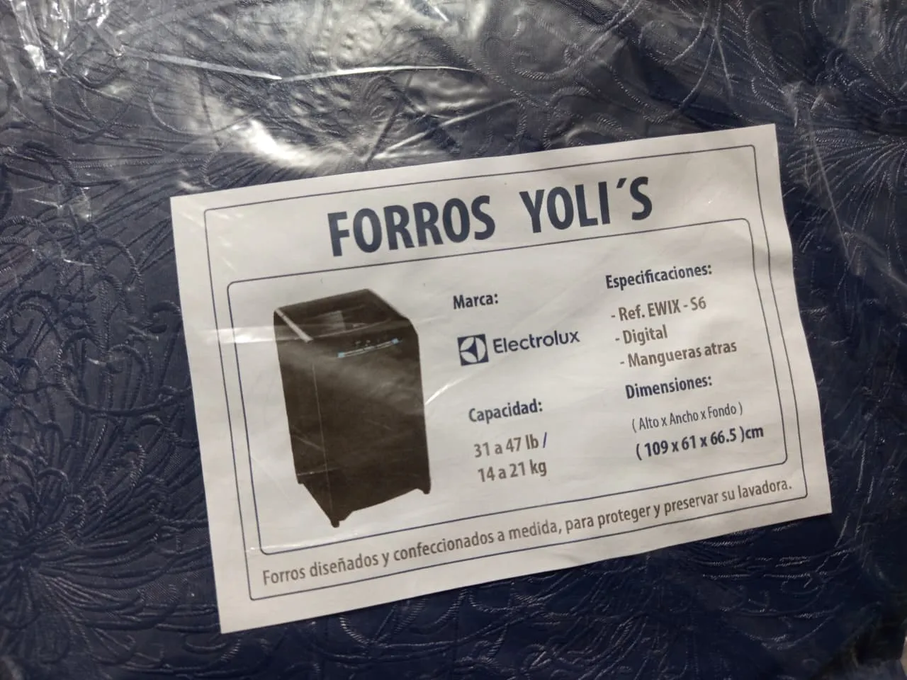Revestimiento azul para lavadora Electrolux (109x61x66.5 cm) CKD91751